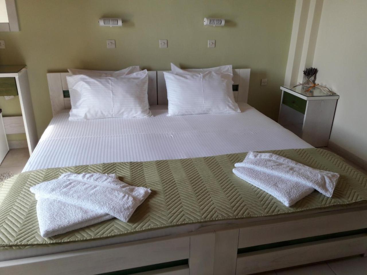 Epi Apartments 劳德哈塔 外观 照片
